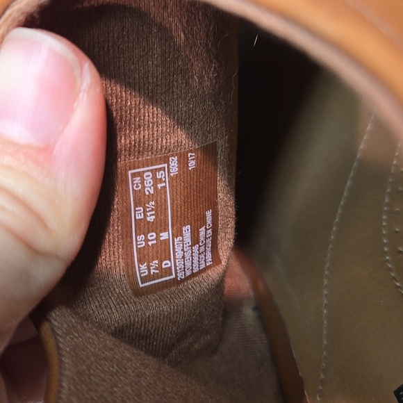 Clarks Collection  Women's Soft Cushion Peep Toe Heels Shoes Sz 10M - Picture 11 of 12